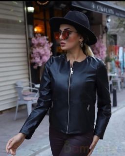 Женская Косуха Кожзам / Черный